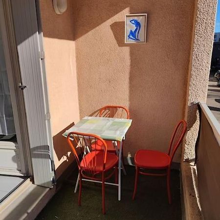 Appartement Charmant 2 Pieces A Aubenas 2Etoiles Extérieur photo