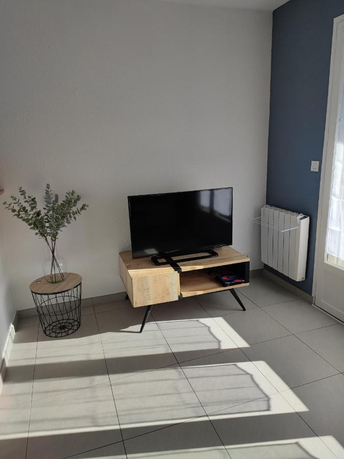 Appartement Charmant 2 Pieces A Aubenas 2Etoiles Extérieur photo